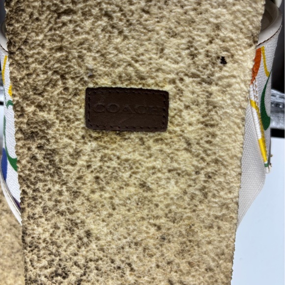 EUC Coach Rainbow Slides - Picture 13 of 15